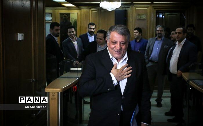 محسن هاشمی : من به حالت قهر صحن را ترک نکرده بودم