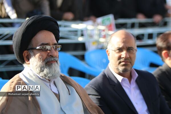 برگزاری مراسم 9 دی در میدان امام حسین(ع)