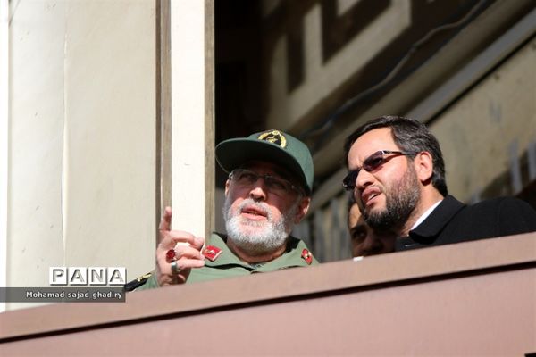 برگزاری مراسم 9 دی در میدان امام حسین(ع)