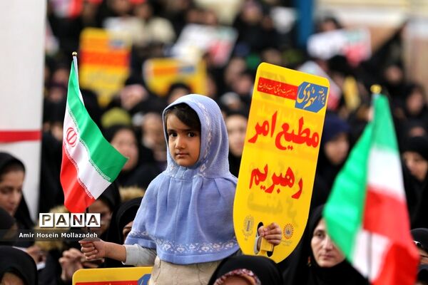 جلوه‌های بصیرت و آگاهی در ارومیه