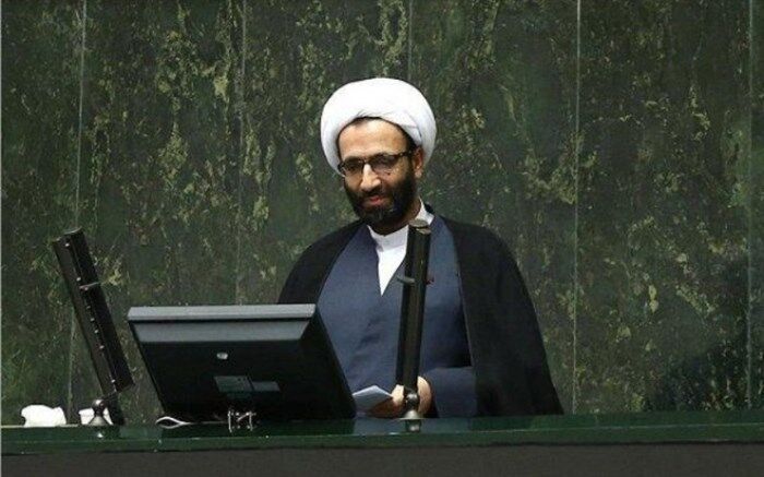 حضوررییس دانشگاه آزاد درکمیسیون آموزش به روزسه شنبه موکول شد
