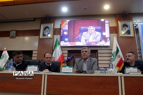 نشست هم اندیشی مدیران استانی سازمان دانش‌آموزی و مدیران انجمن اولیا و مربیان