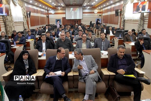 نشست هم اندیشی مدیران استانی سازمان دانش‌آموزی و مدیران انجمن اولیا و مربیان