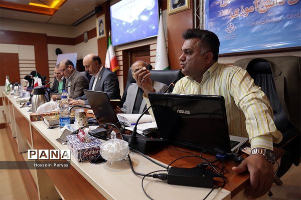 نشست هم‌اندیشی مدیران ستادی و استانی سازمان دانش‌آموزی- 2