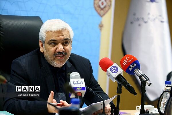 نشست خبری معاون توسعه مدیریت و پشتیبانی