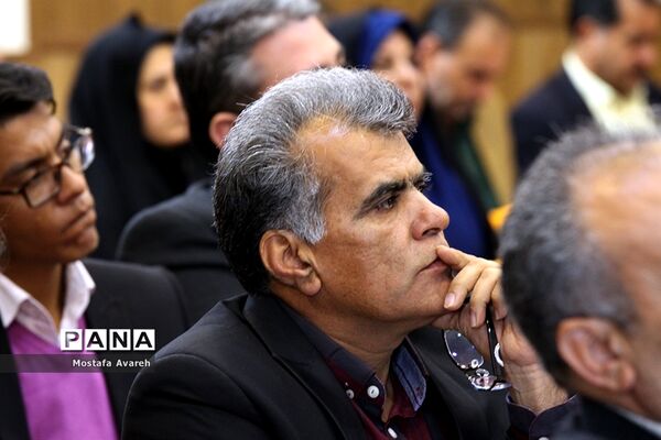 گردهمایی مدیران هنرستان‌های فنی و حرفه‌ای و کاردانش خراسان جنوبی