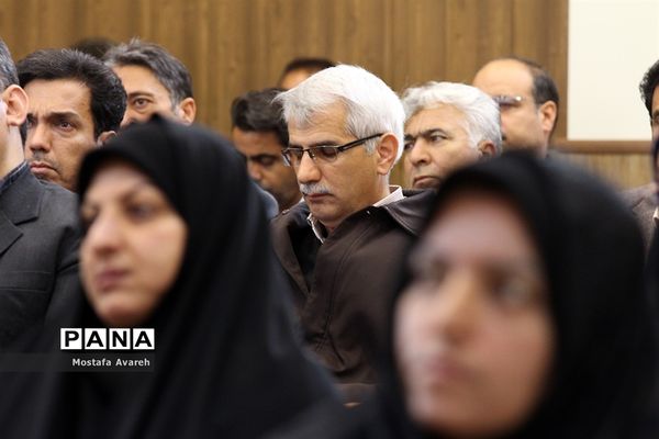 گردهمایی مدیران هنرستان‌های فنی و حرفه‌ای و کاردانش خراسان جنوبی