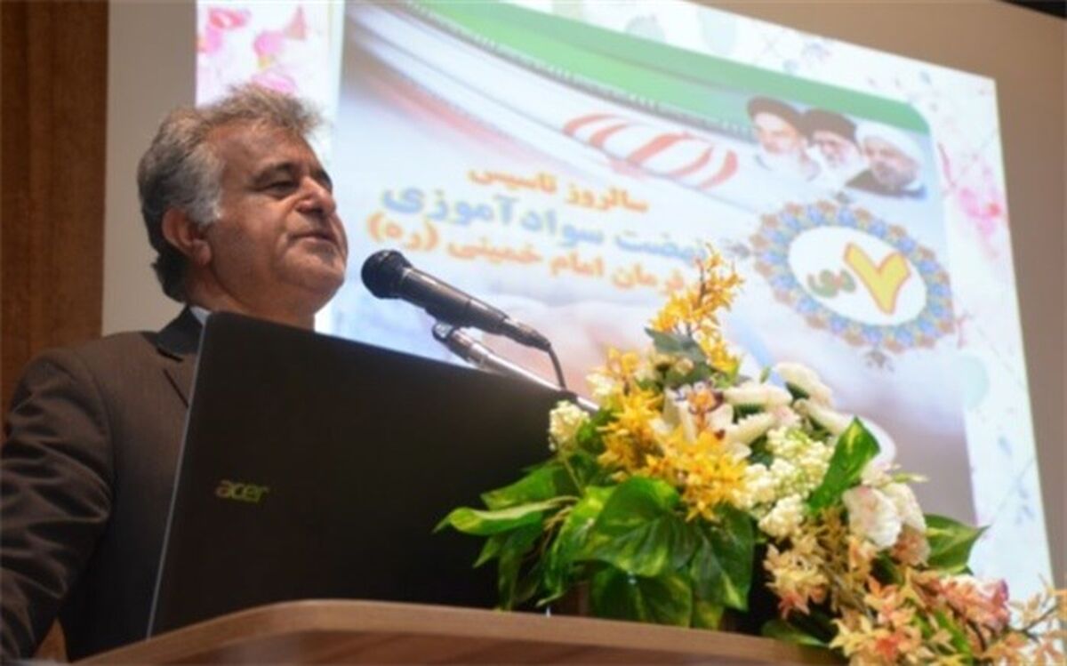 مدیر آموزش و پرورش پیربکران:محور اصلی توسعه کشورها ، دانایی یا باسواد بودن جامعه است