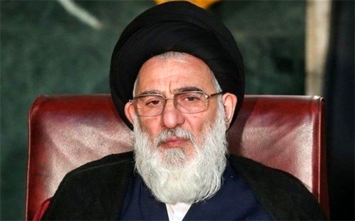 رئیس بیمارستان خاتم الانبیاء: آیت الله شاهرودی در آی.سی.یو در قید حیات و زیر دستگاه است