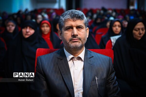 همایش گرامیداشت هفته سوادآموزی