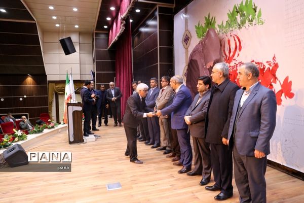 آیین بزرگداشت سالروز تاسیس نهضت سواد‌آموزی آذربایجان شرقی