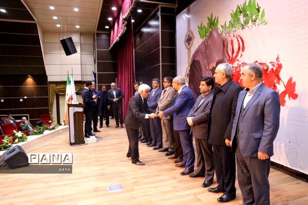آیین بزرگداشت سالروز تاسیس نهضت سواد‌آموزی آذربایجان شرقی