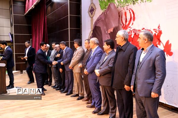 آیین بزرگداشت سالروز تاسیس نهضت سواد‌آموزی آذربایجان شرقی