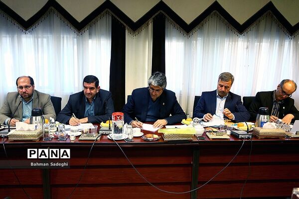کارگروه مشورتی قطبی معاونان پرورشی و فرهنگی استان‌ها