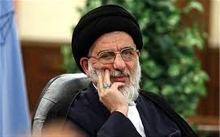 آیت الله هاشمی شاهرودی، توسعه فضای باز سیاسی را اولویت خود می دانست