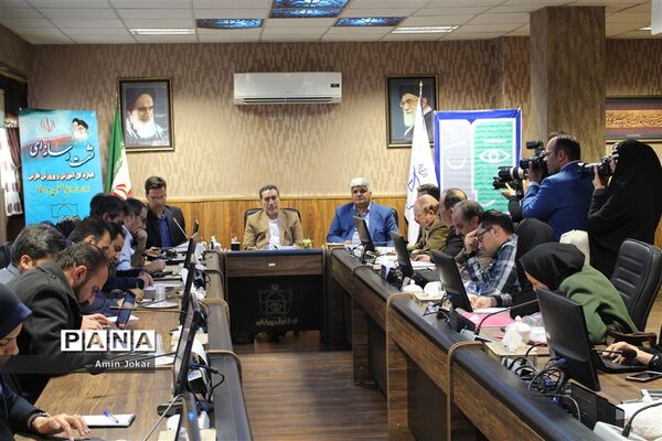 نشست خبری مدیرکل آموزش و پرورش فارس به‌مناسبت هفته نهضت سوادآموزی