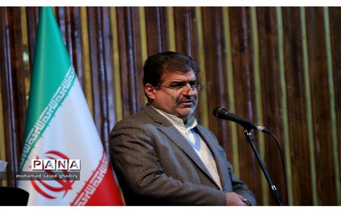 عبدالرضا فولادوند: دولت تدبیر و امید با تمام قوا از قانون مدارس ومراکز غیر دولتی حمایت کرده است