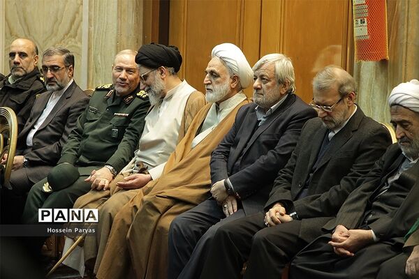 مراسم وداع با پیکر آیت‌الله هاشمی شاهرودی - مسجد امام صادق (ع)