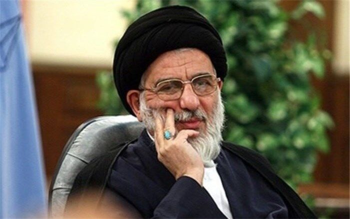 یادداشت مرحوم آیت‌الله هاشمی شاهرودی در غبار روبی سال ۱۳۹۶