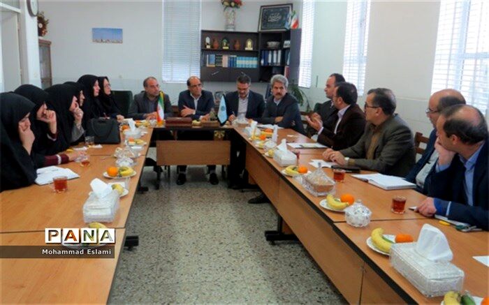 تجلیل از دست اندارکاران المپیادهای علمی و جشنواره جوان خوارزمی
