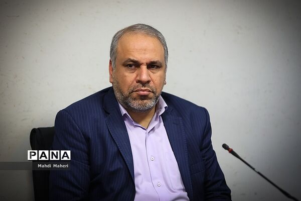 جلسه ستاد بزرگداشت 8 اسفند روز امور تربیتی