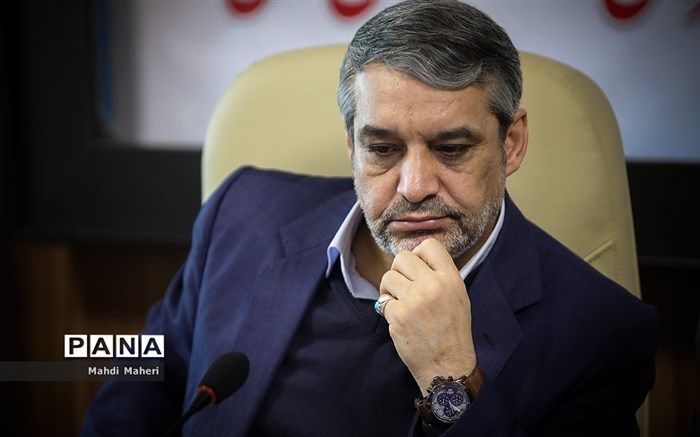 سوال‌های خود از رئیس سازمان مدارس غیر دولتی را برای ما ارسال کنید