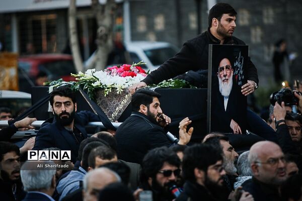 مراسم تشییع پیکر آیت‌الله هاشمی شاهرودی در تهران
