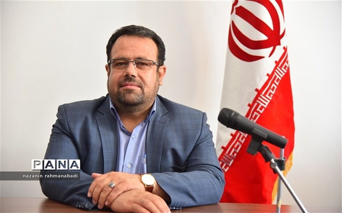 معاون توسعه مدیریت و پشتیبانی کرمانشاه: بخشنامه بیمه تکمیلی درمان شاغلان آموزش و پرورش در سال 98-1397 ابلاغ شد