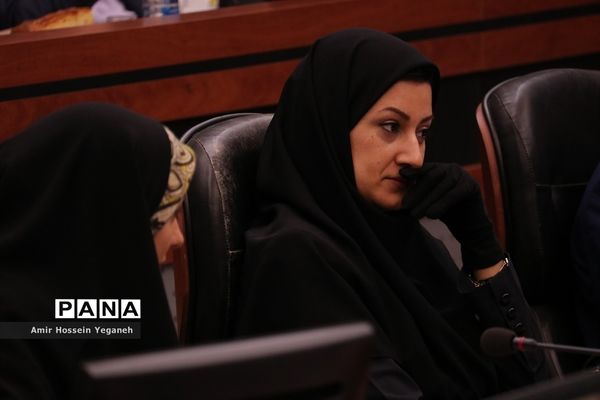 هشتاد و چهارمین جلسه شورای اداری منطقه آزاد کیش