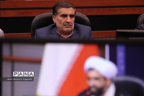 هشتاد و چهارمین جلسه شورای اداری منطقه آزاد کیش