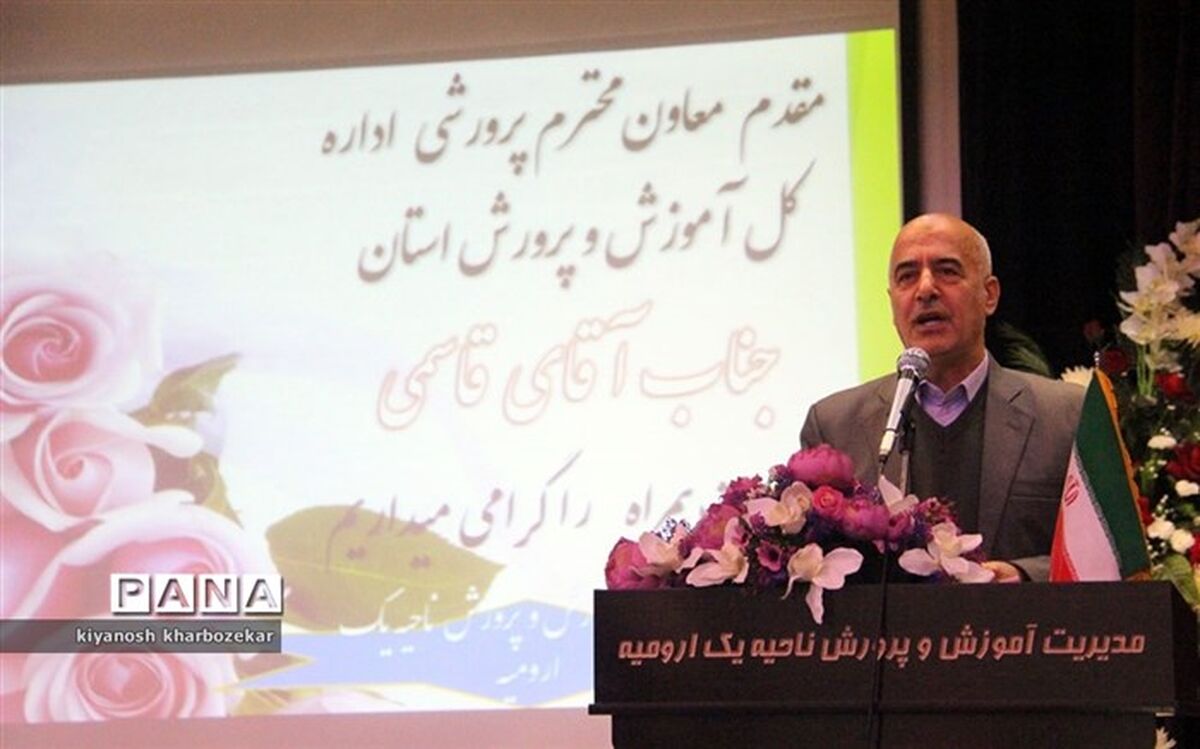 انس با قرآن و نماز لغزش ها و آسیب ها را از زندگی انسان دور می سازد