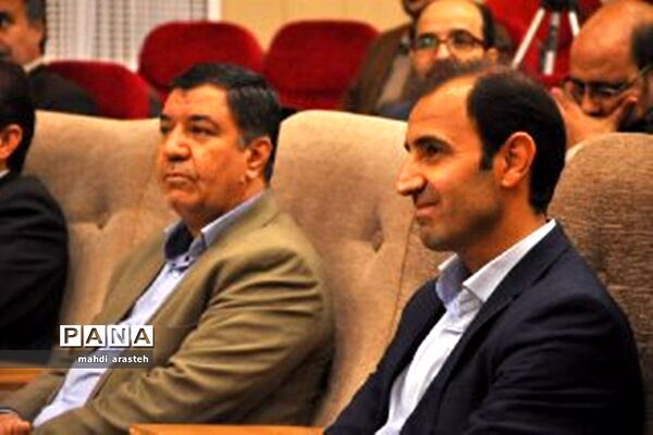 برگزاری جشنواره استانی گل نرگس در خوسف