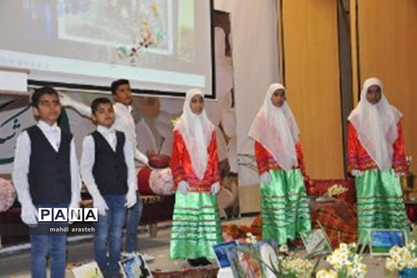 برگزاری جشنواره استانی گل نرگس در خوسف