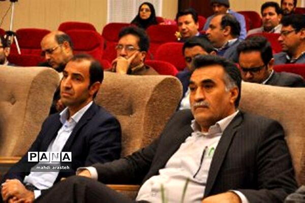برگزاری جشنواره استانی گل نرگس در خوسف