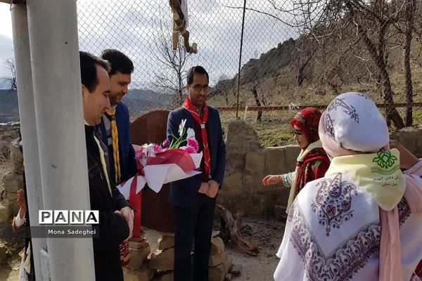گردهمایی مربیان پیشتاز شهرستان راز وجرگلان