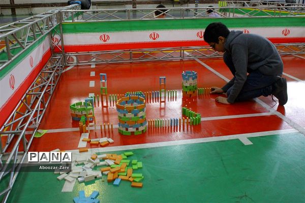 برگزاری مسابقه دومینو دانش‌آموزان ناحیه 2 شیراز