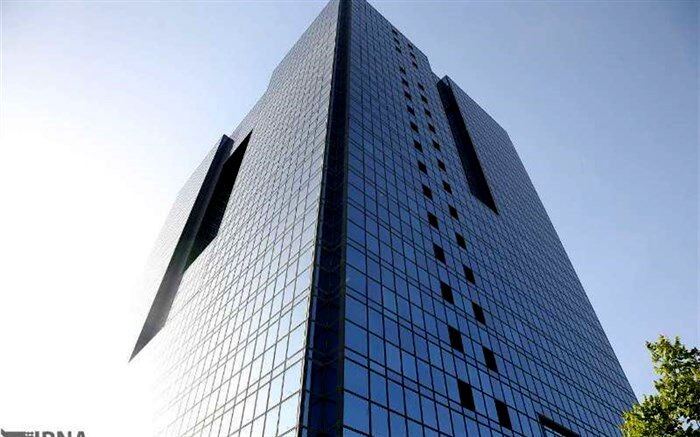 در جلسه همتی با مدیران عامل بانک‌ها چه گذشت