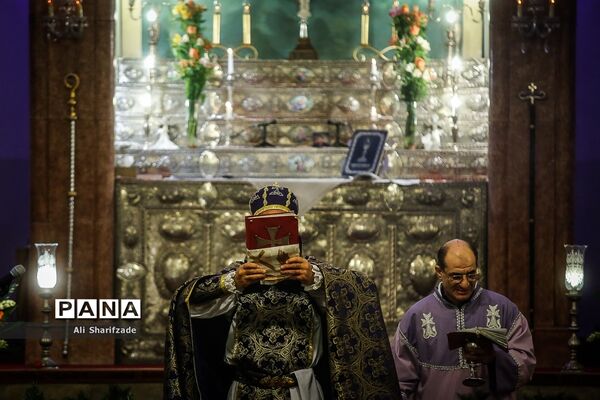 مراسم میلاد حضرت عیسی مسیح در کلیسا حضرت مریم
