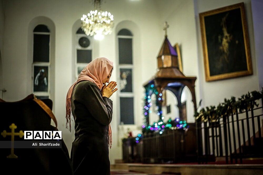 مراسم میلاد حضرت عیسی مسیح در کلیسا حضرت مریم