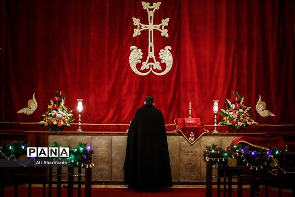 مراسم میلاد حضرت عیسی مسیح در کلیسا حضرت مریم