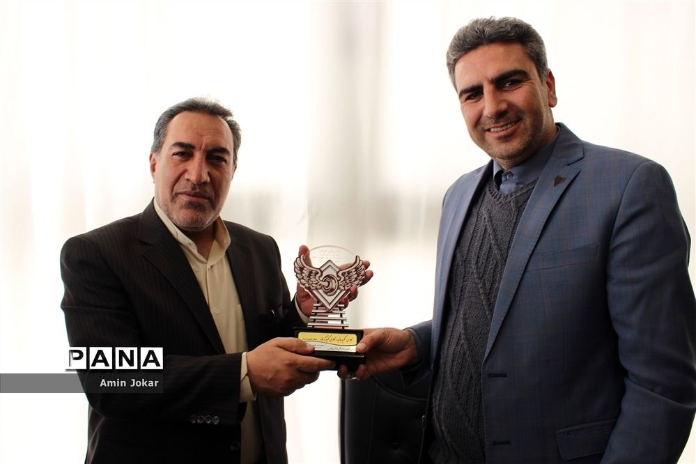 انعقاد تفاهم‌نامه همکاری بین آموزش و پرورش و راه آهن فارس