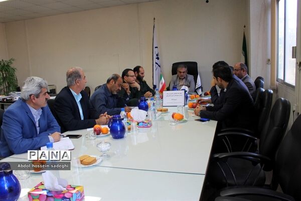 جلسه ستاد هماهنگی راهیان نور مرحله برادران بسیج دانش‌آموزی استان بوشهر