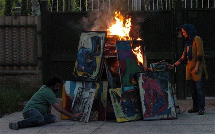 افتتاحیه "دنیا تنهایی کم ندارد" بی فرش قرمز، بدون سلبریتی