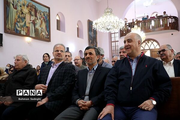 مراسم جشن سال نو ارامنه در کلیسای تارگمانچاتس مقدس