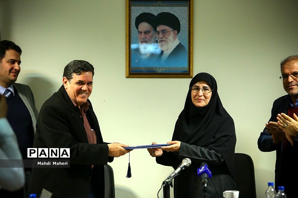 حکیم‌زاده: نباید بین اجرای برنامه‌ها، تربیت معلم و تولید محتوای آموزشی فاصله وجود داشته باشد