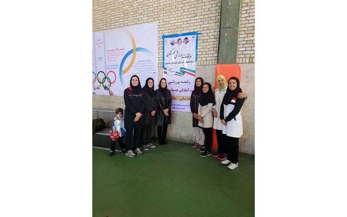 مدیر کل آموزش و پرورش خراسان جنوبی : کسب عنوان قهرمانی فرهنگیان استان در رشته بد مینتون