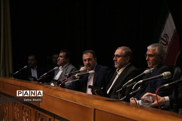 آیین تودیع و معارفه استاندار فارس