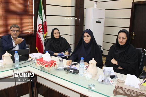 جلسه تخصصی سرگروه‌های درس تربیت‌بدنی و ناظران قطبی شهرستان‌ها و مناطق استان بوشهر