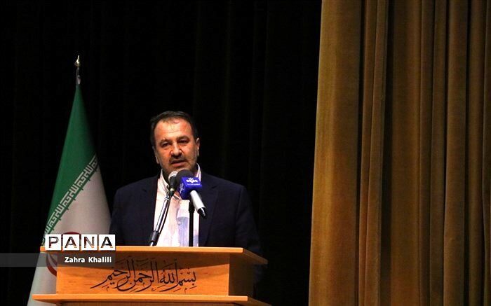استاندار فارس: به دنبال تقویت و توسعه بستر نشاط و سرزندگی در جامعه هستم