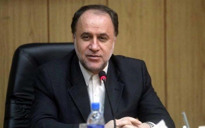 مدیریت، پیگیری اجرای مصوبات است نه نشستن پشت میز
